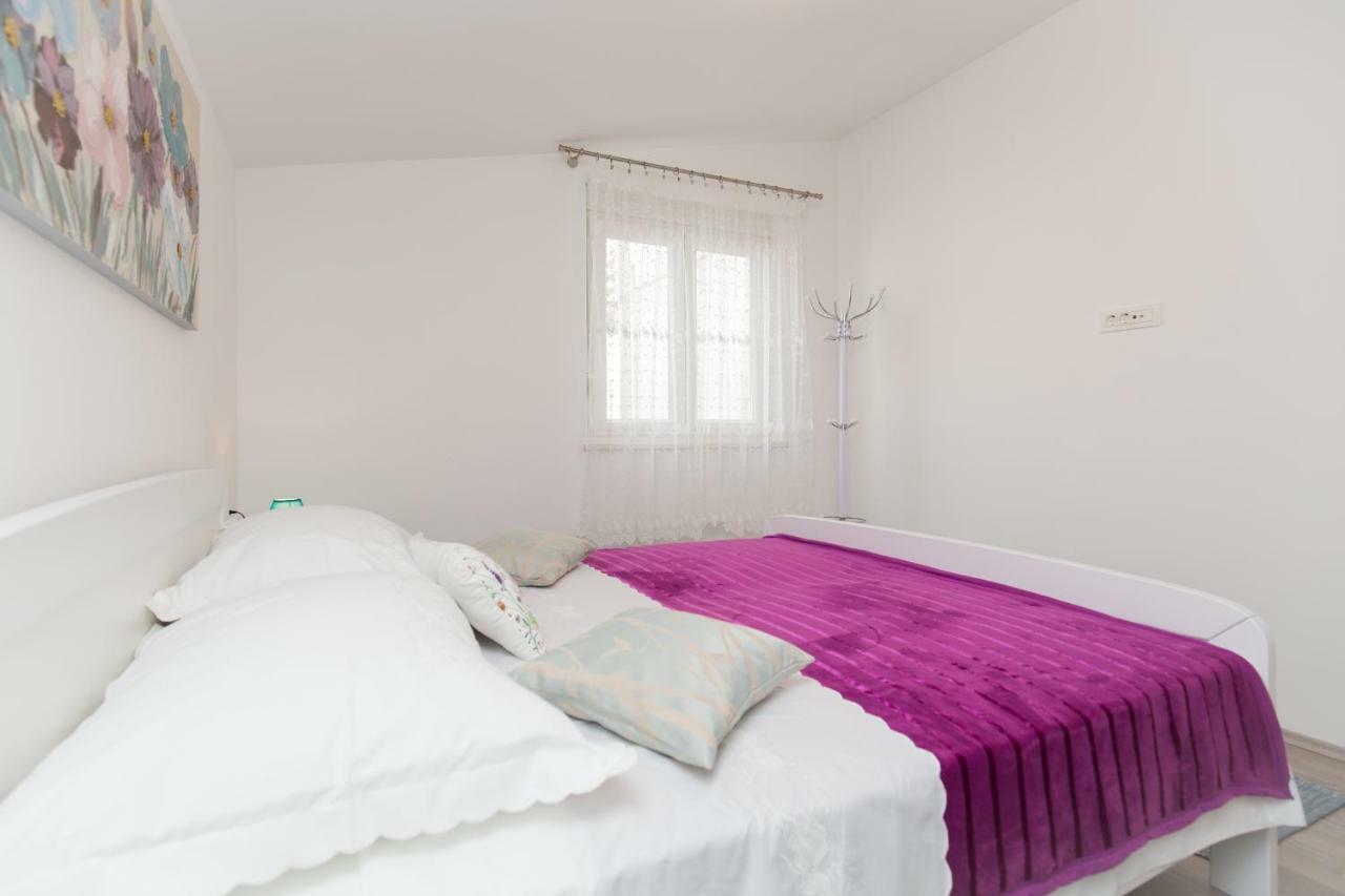 Apartment Paula Podstrana Zewnętrze zdjęcie